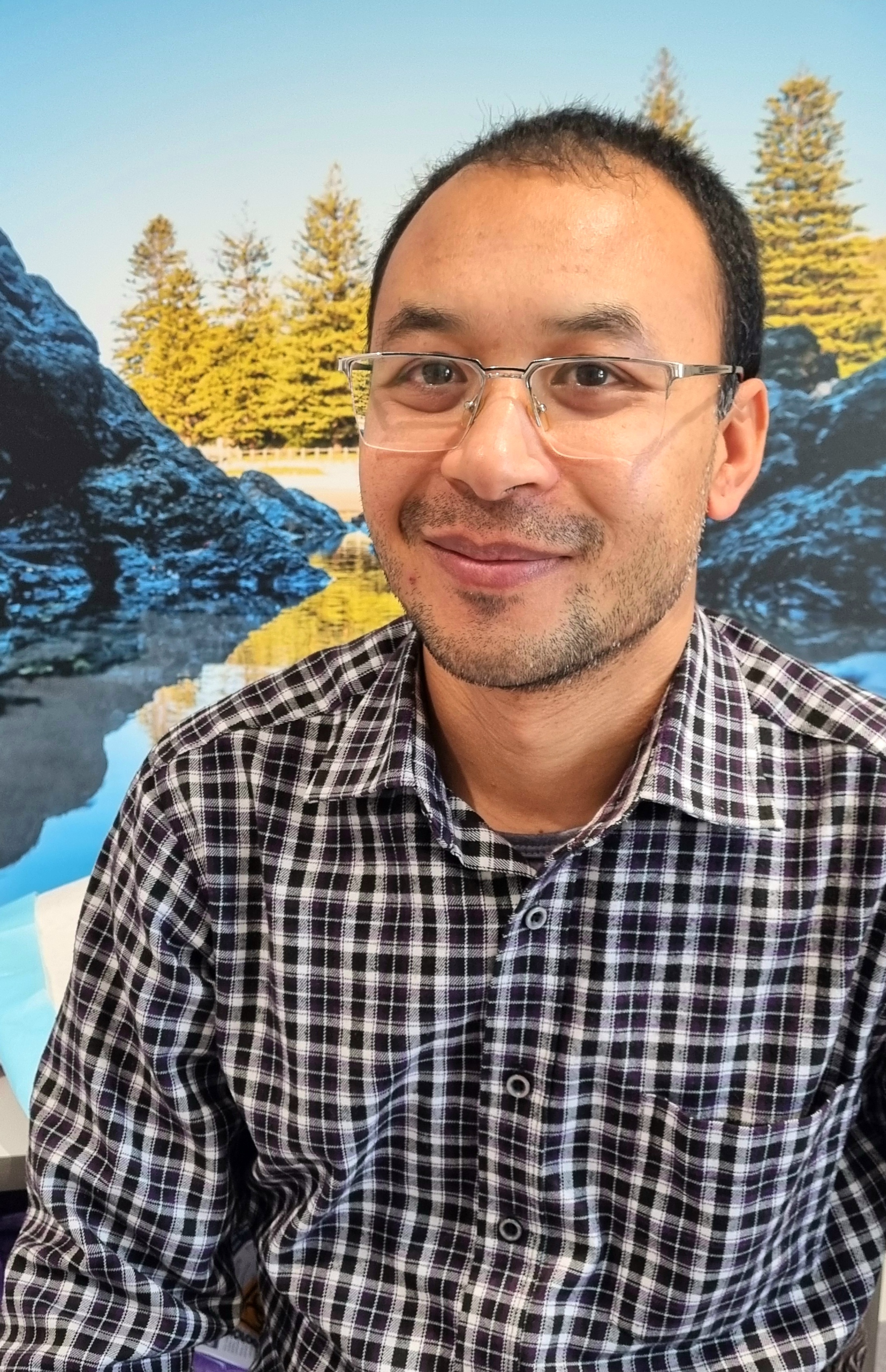 Dr Hari Shrestha